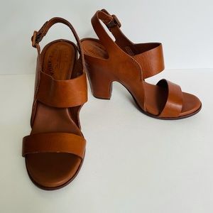 Kork Ease Sloane Wrapped Leather Sandals - 7